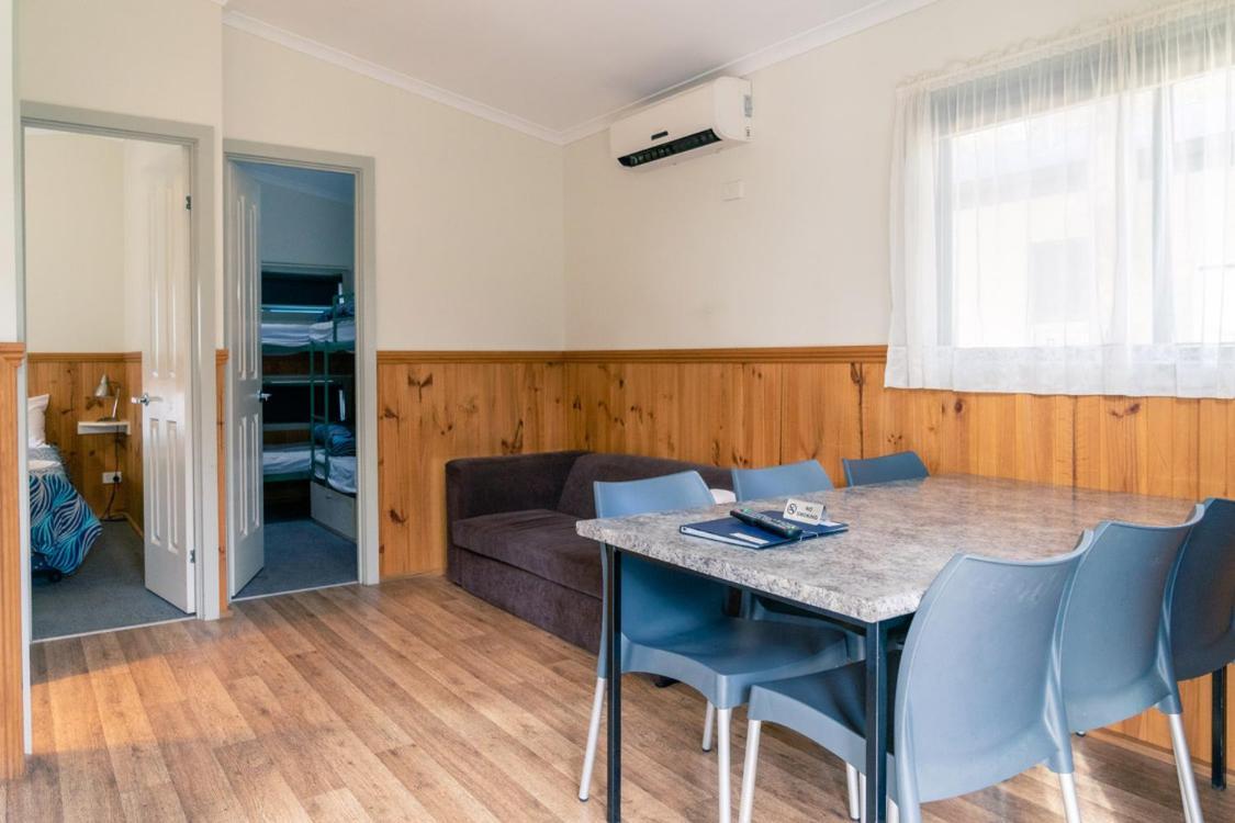 Victoria Lake Holiday Park Shepparton Exterior foto